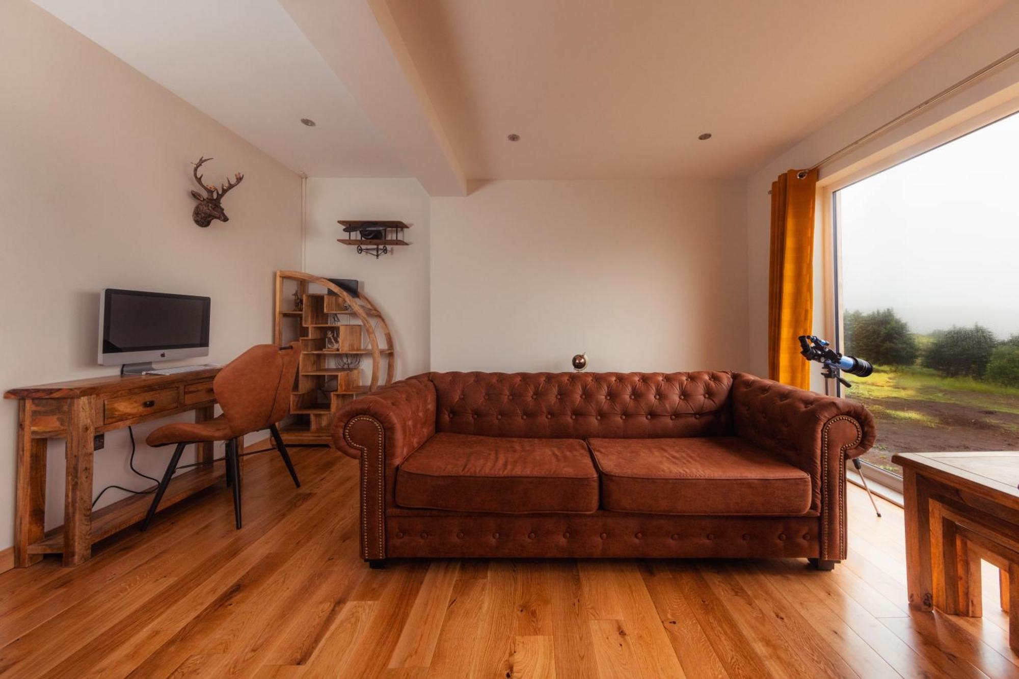 Luxury Cottage With Stunning Views By Fairy Pools 4 Carbost  Exteriör bild