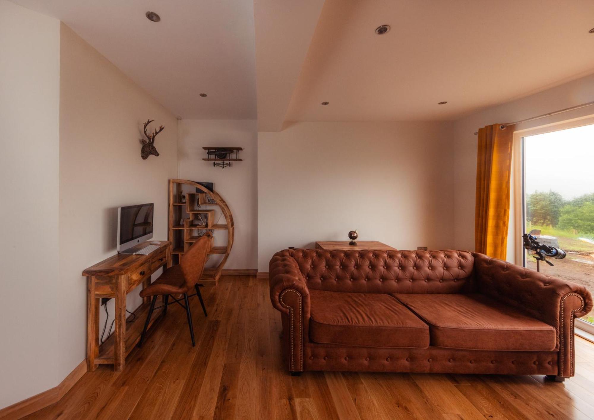 Luxury Cottage With Stunning Views By Fairy Pools 4 Carbost  Exteriör bild