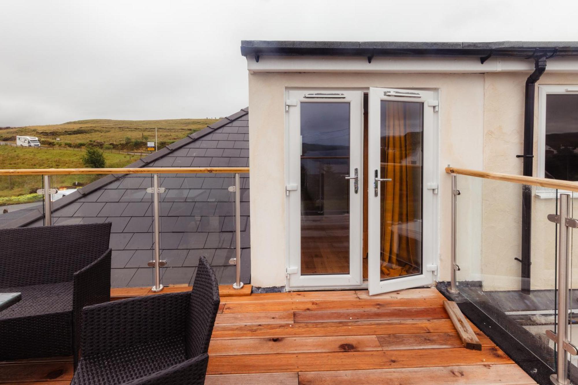 Luxury Cottage With Stunning Views By Fairy Pools 4 Carbost  Exteriör bild